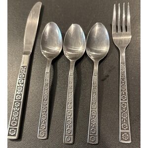 Imperial International Serta Stainless Steel 3 Teaspoons 1‎ Salad Fork 1 Knife